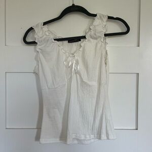 Brandy Melville lettuce trim tank top